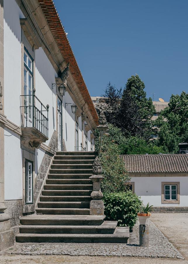 Casa Dos Pombais Bed & Breakfast